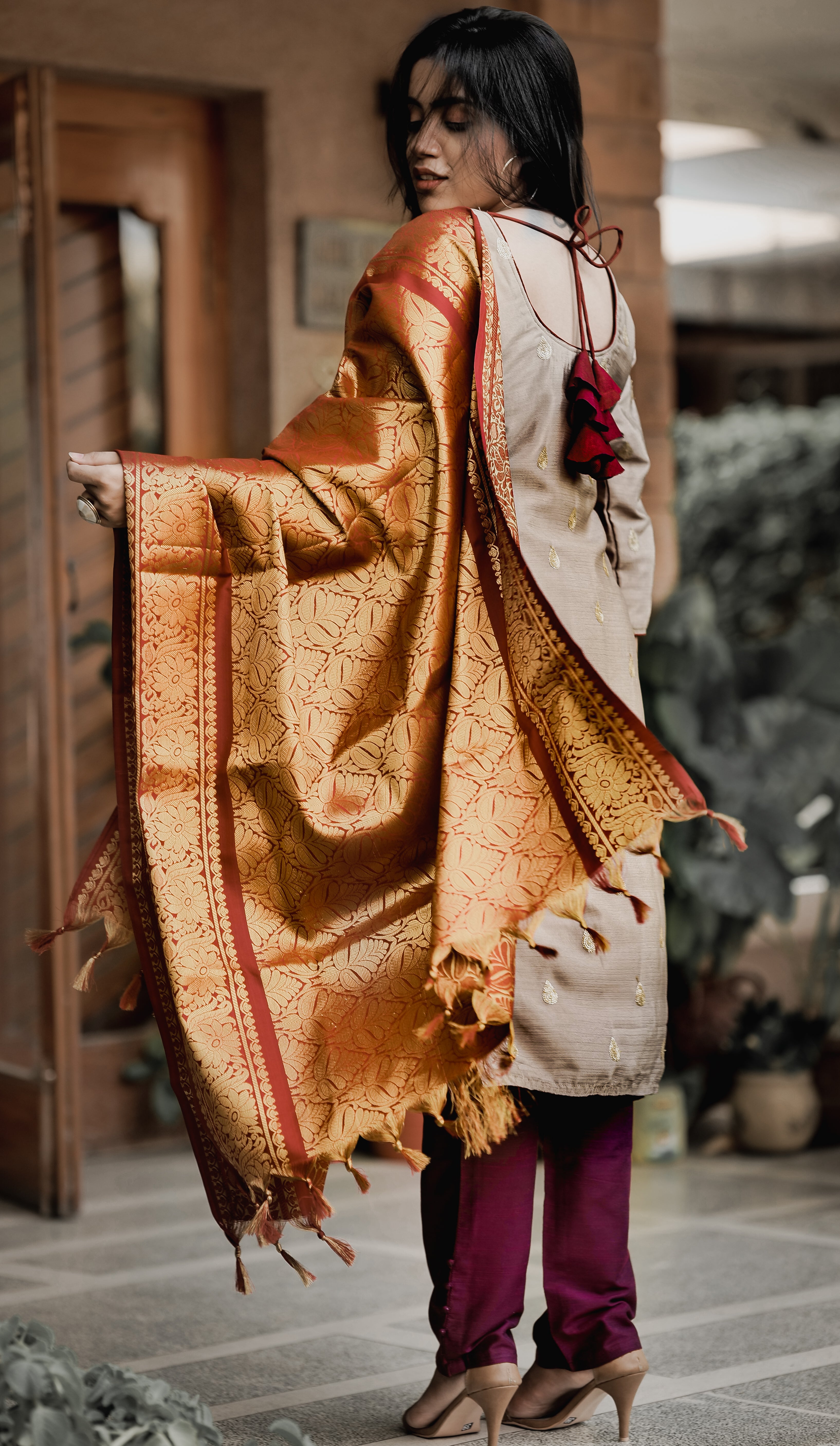 Mandakini crepe kurta with sequin motifs