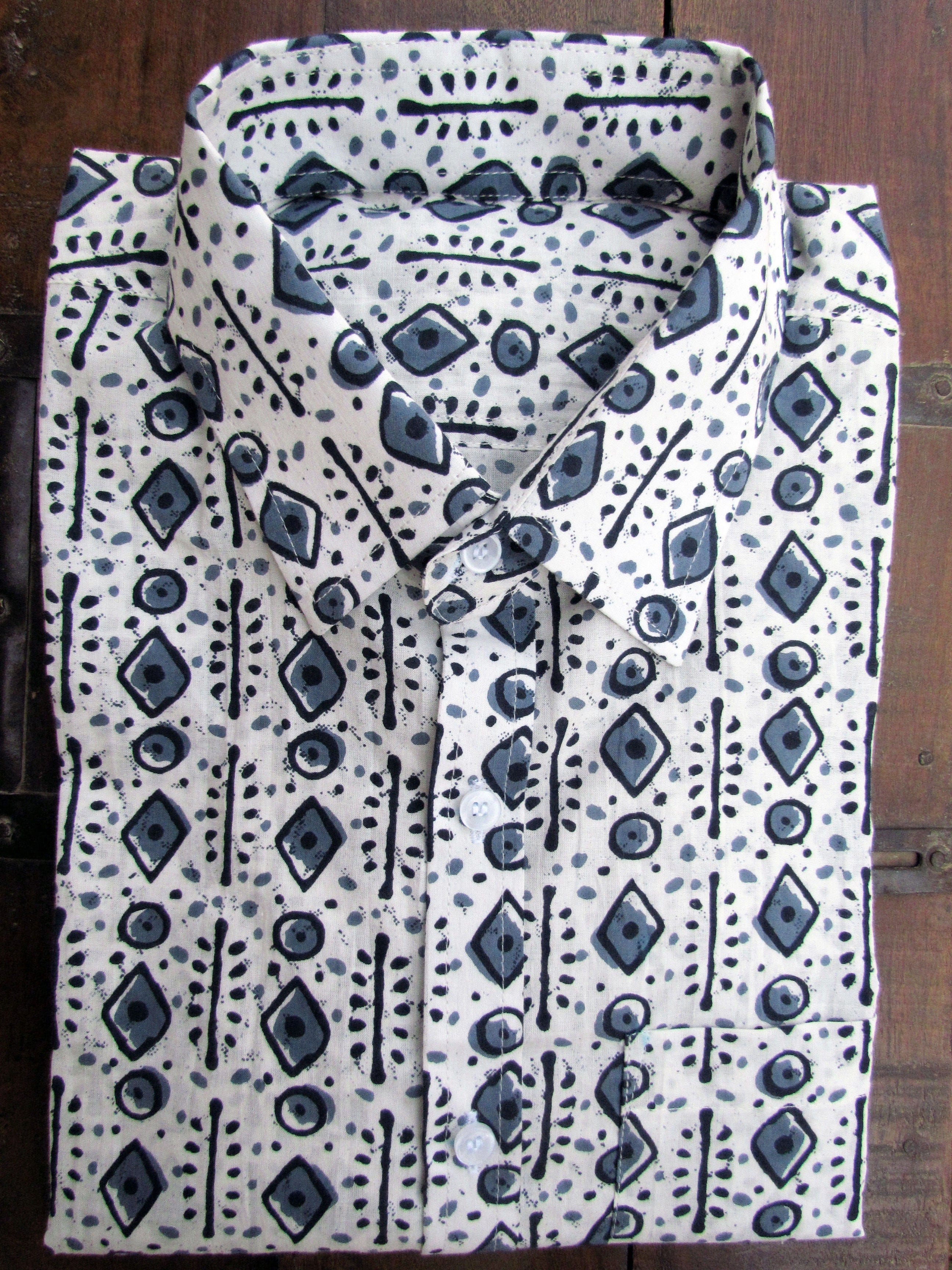 latest fashion designer pure cotton handblock shirts for men handmade in india online shopping floral pattern in navy blue and white